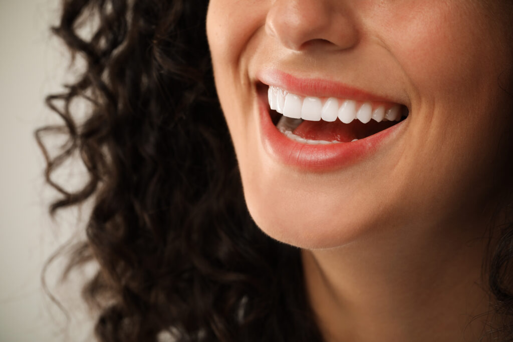 Kansas City, MO, dentists offers cosmetic and esthetic treatments