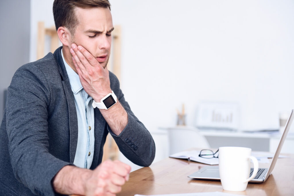 kansas city dental emergency
